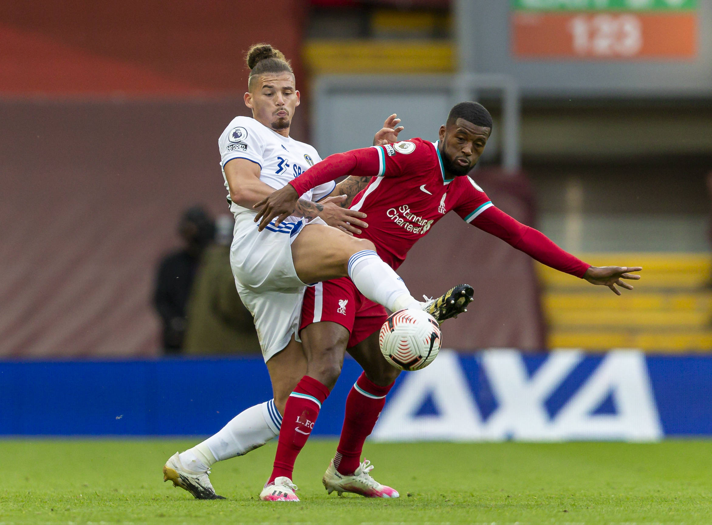 而在其中尤 而在其中尤